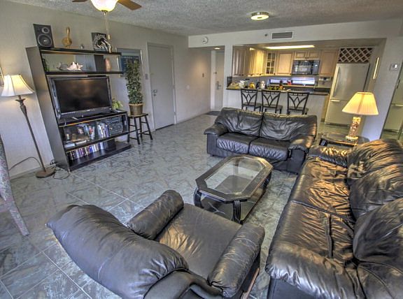 5th image of 408 Padre Blvd #9018