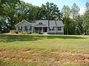 2nd image of 1515 Roy Grindle Rd
