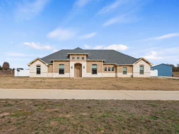 12643 Fm 16 E, Winona, TX 75792