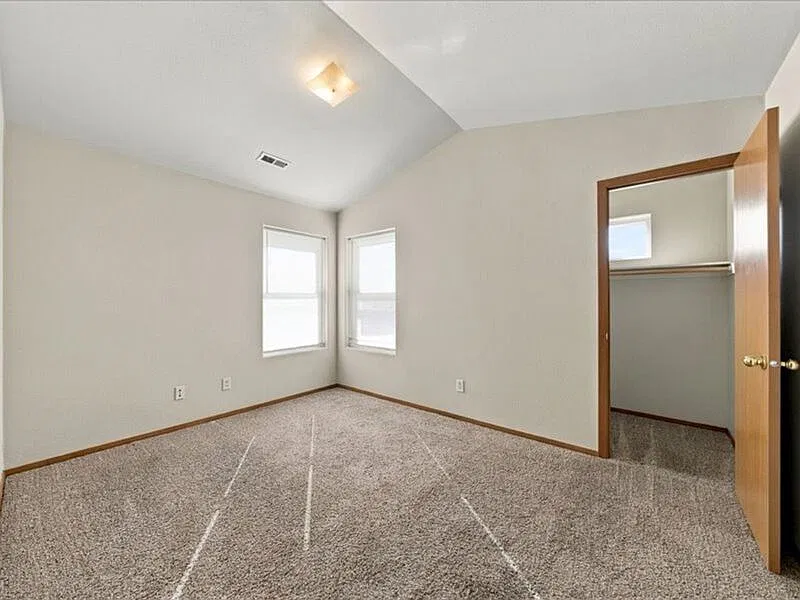 2 bed, 2.0 bath, 938 sqft, $1,500 — Photo 3