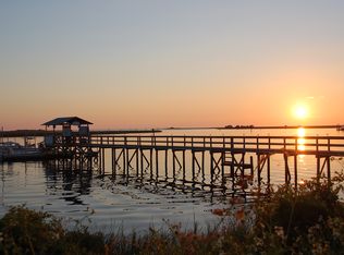 115 1st St, PERRY, FL 32348