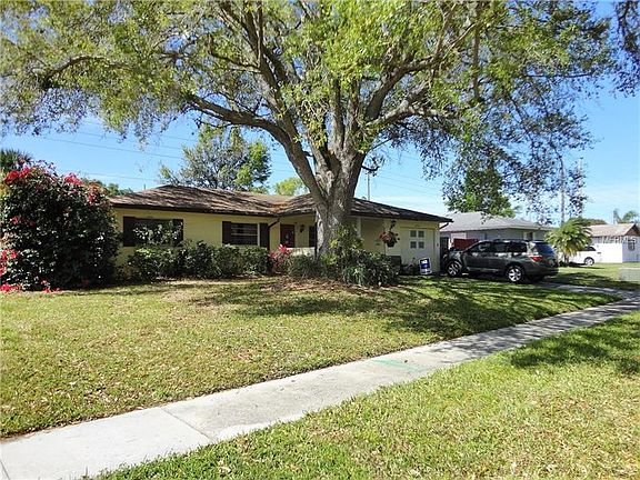 2nd image of 2350 Heather Ave
