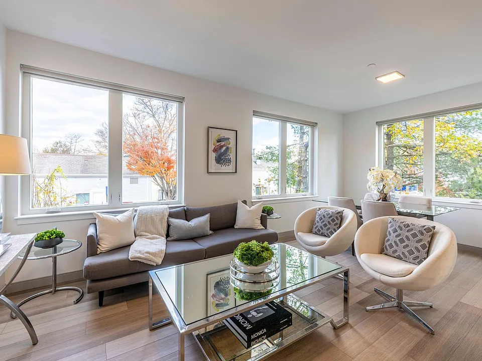 Wilton Center Lofts