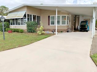 69 Buccaneer Dr #377, Leesburg, FL 34788