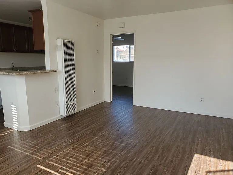 4033 Florida St — Photo 9
