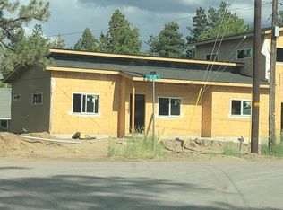 322 SE Silvis Ln, Bend, OR 97702