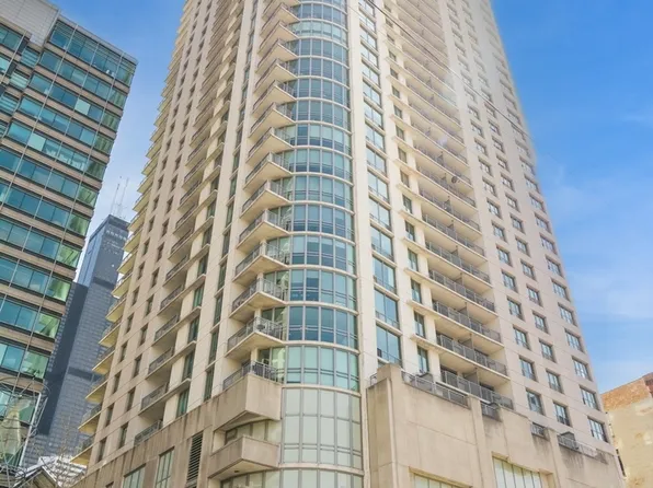 125 S Jefferson St Unit 1103, Chicago, IL 60606
