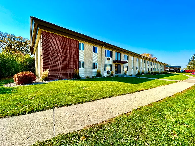 Reid Terrace — Photo 10