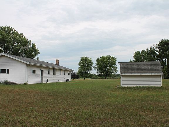 5th image of N10044 Airport Rd