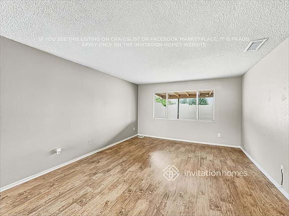5th image of 5651 Louise St