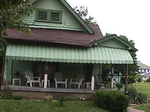 2nd image of 2121 N Carrollton Ave