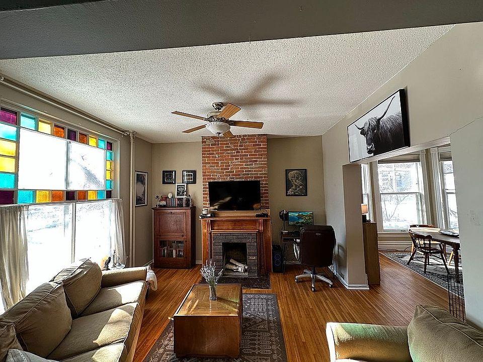 1st image of 445 Grand Ave #2