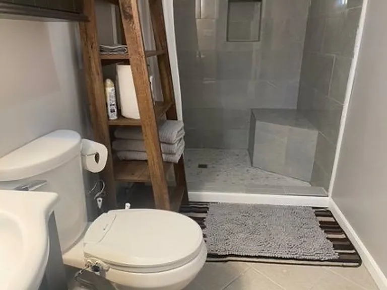205 Libby Ln — Photo 15
