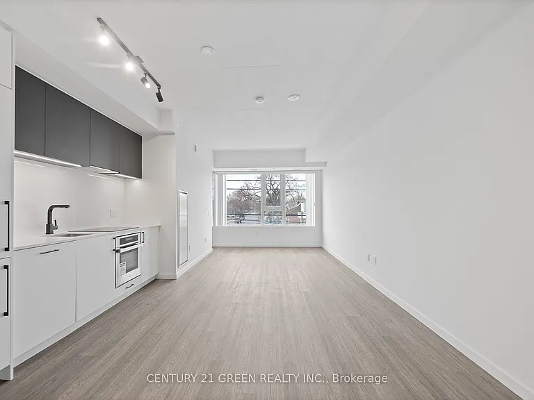689 The Queensway #216 — Photo 23
