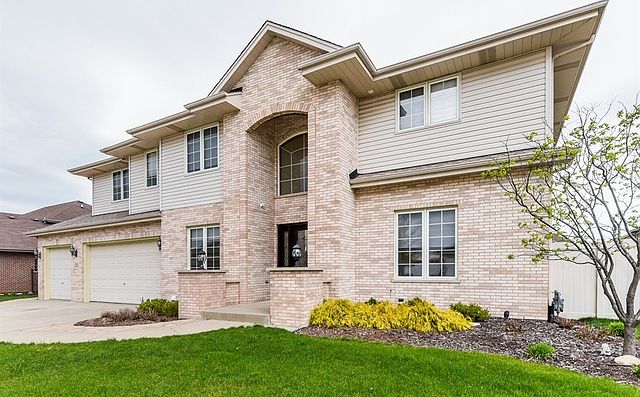 8716 Scheer Dr, Tinley Park, IL 60487 | Zillow