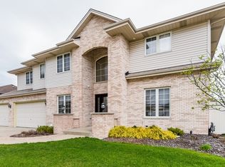 8716 Scheer Dr, Tinley Park, IL 60487