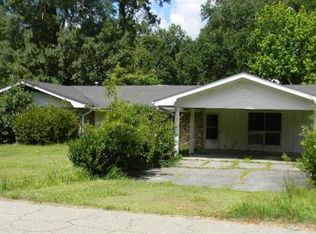 1733 Louis Ln, Bogalusa, LA 70427