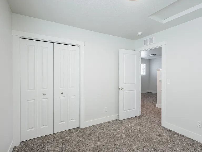 2014 S Defio Way — Photo 36