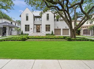 5209 Holly St, Bellaire, TX 77401