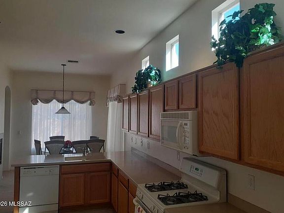 3rd image of 407 Via Capri