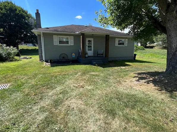 221 Bibb Ave, Beckley, WV 25801