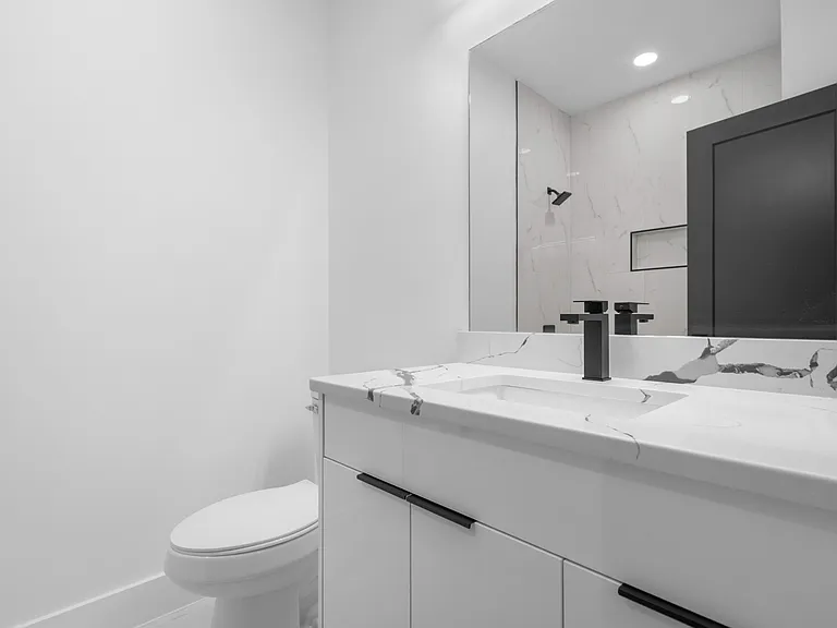 1005 Glenview Dr — Photo 20