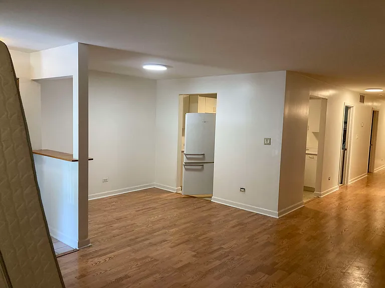 746 S Oakley Blvd #1 — Photo 8
