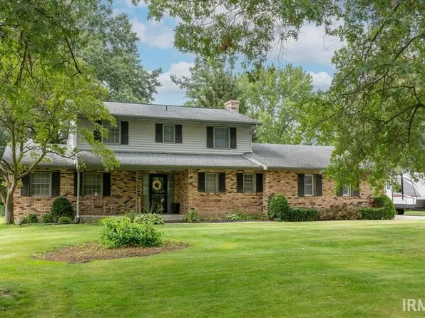 15357 Whispering Oak Dr, Mishawaka, IN 46545