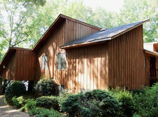 1554 Lakeview Rdg, Dadeville, AL 36853