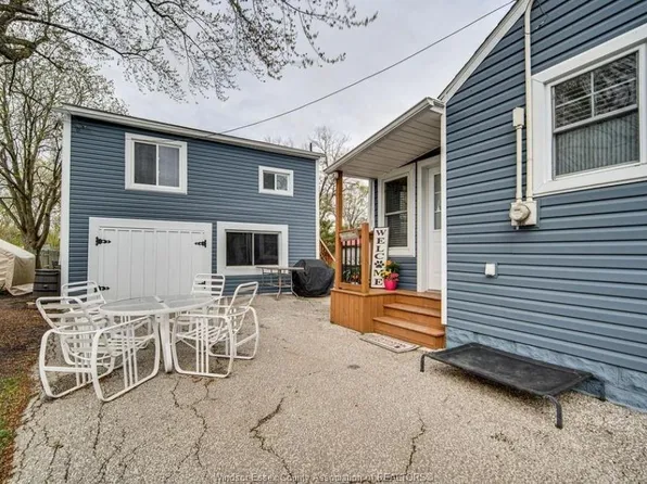 1971 Balfour Blvd #B, Windsor, ON N8T 2S4