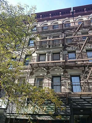 Rented by Keller Williams NYC | media 32