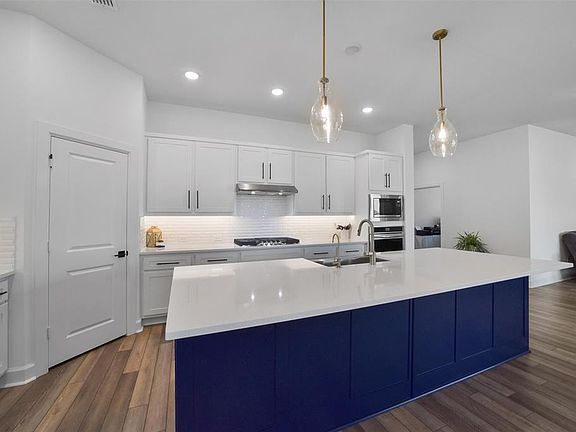 3rd image of 7519 Zion Grove Court