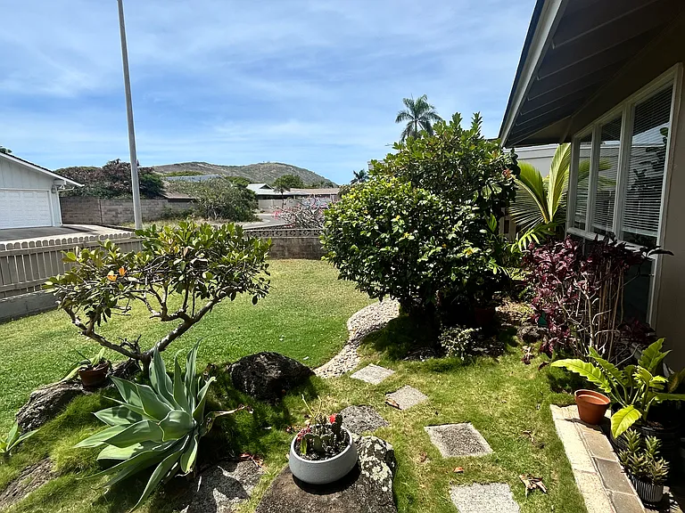 374 Oomano Pl #A — Photo 4