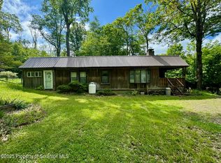 2229 McCarthy Rd, Nicholson, PA 18446