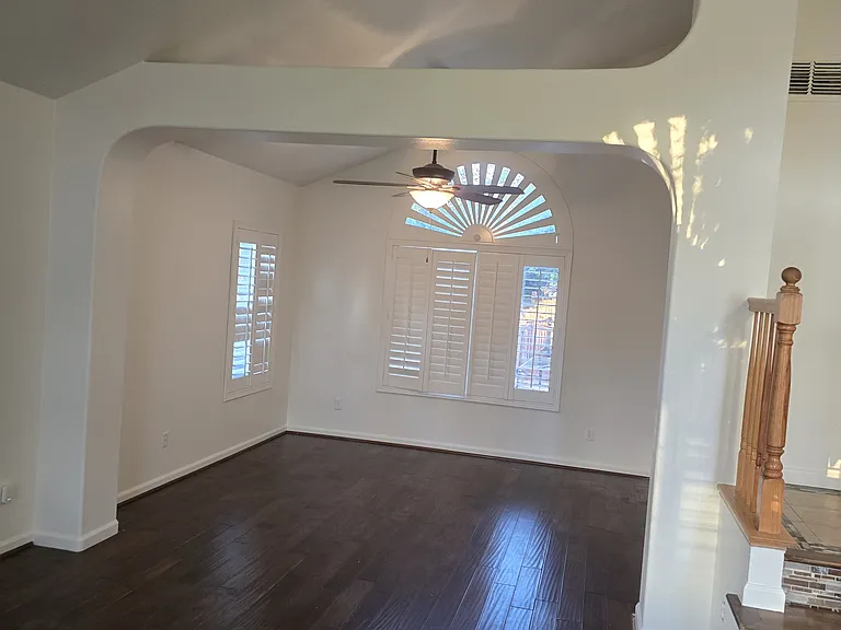 708 Eucalyptus Ave — Photo 7