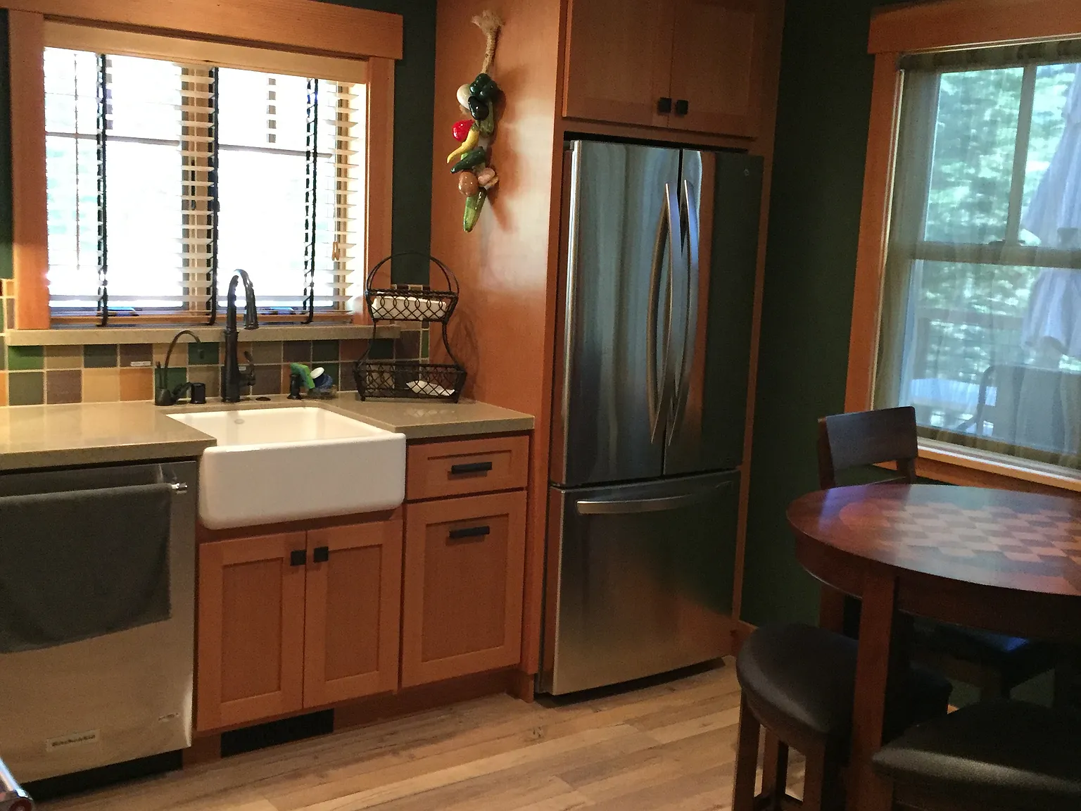 4 bed, 1500 sqft, $4,000 — Photo 3