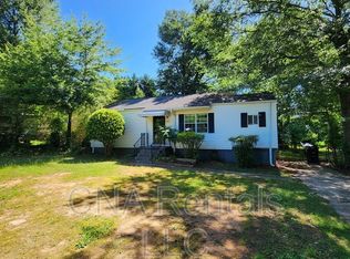 104 E Acres Dr SE, Marietta, GA 30067