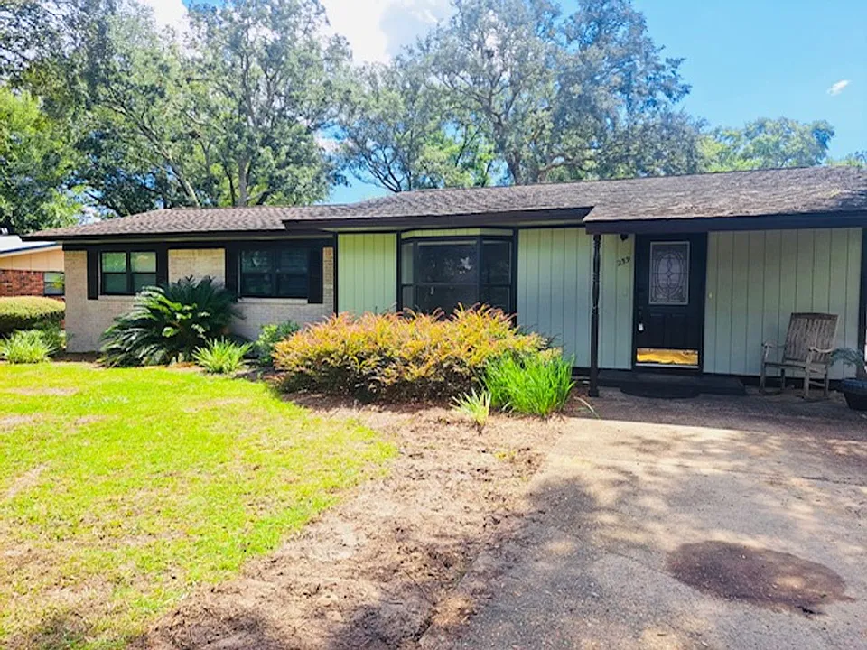 259 Georgia Ave
