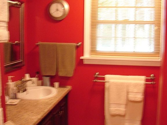 Upstairs Bath