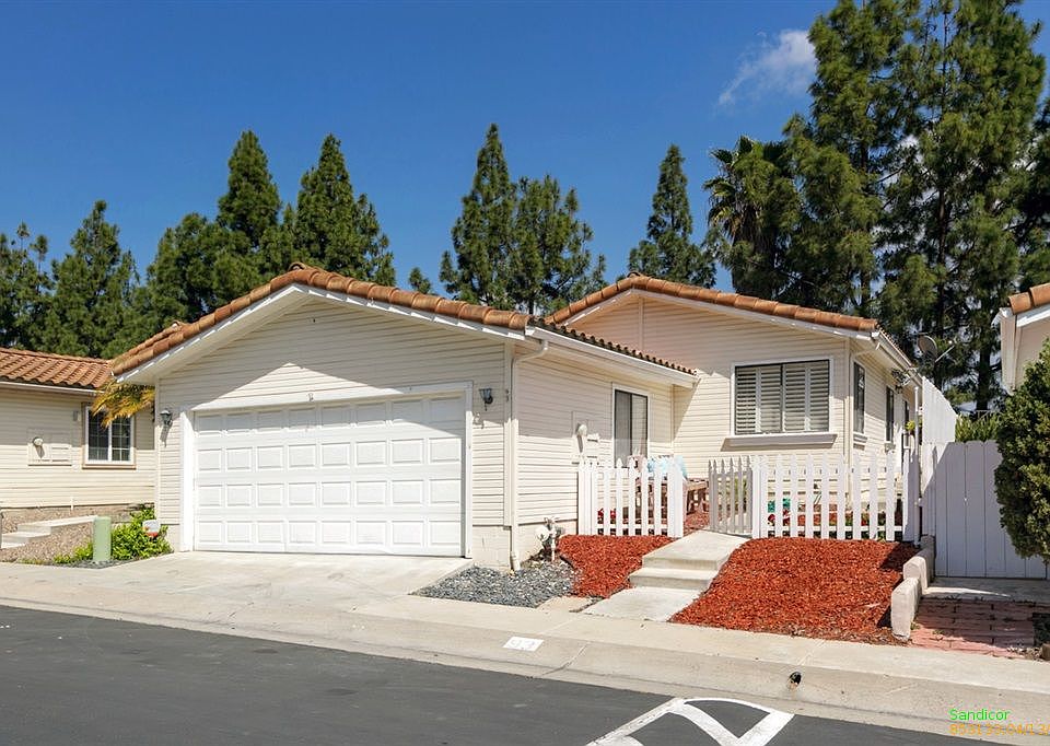 1st image of 14955 Avenida Venusto Unit 93