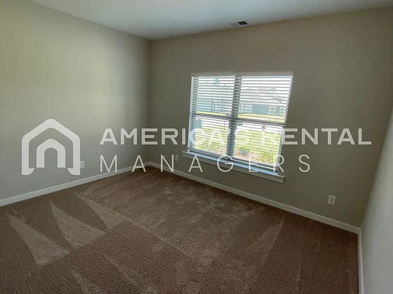 459 Troubadour Ln — Photo 30