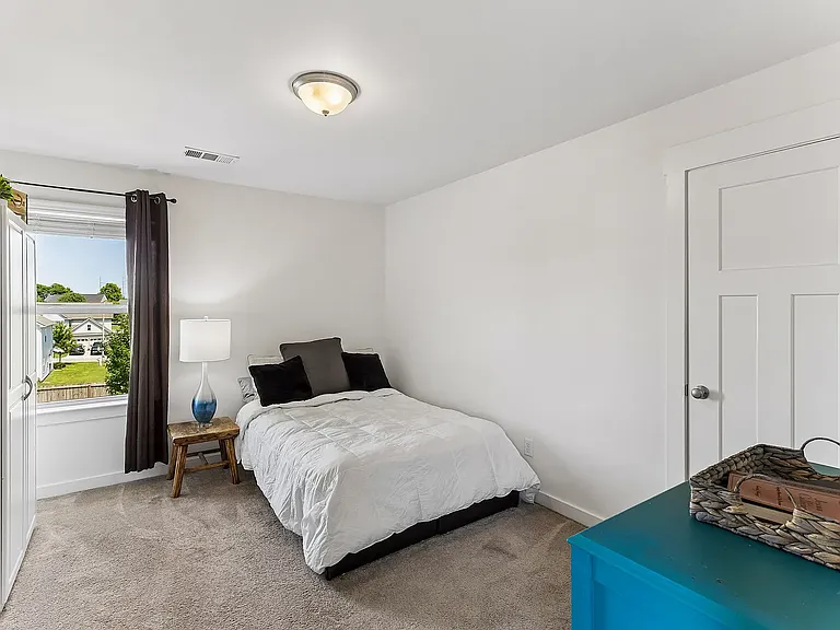 3041 Commonwealth Dr — Photo 27