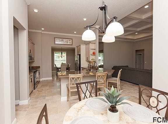 5th image of 58 Lancelot Dr
