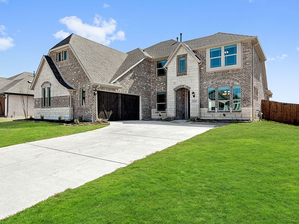 1st image of 2818 Lampasas Dr