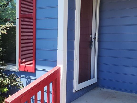 2nd image of 303A Alice Dr