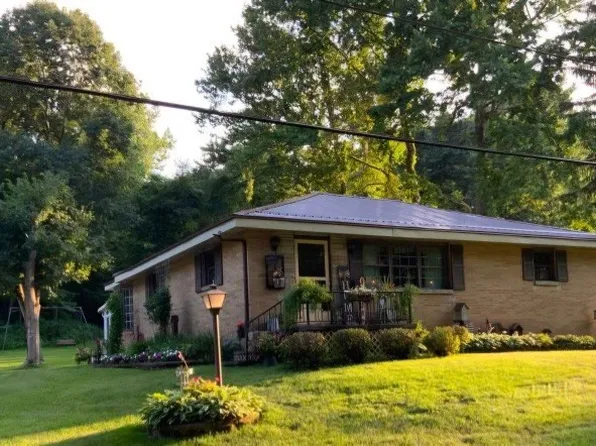 33 Lucy Dr, Toronto, OH 43964