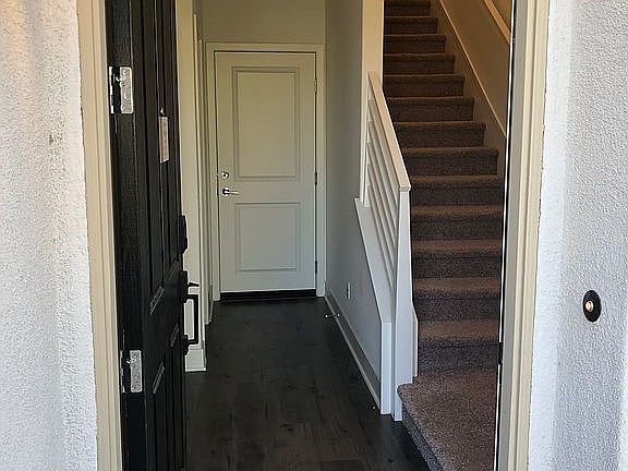 4th image of 15868 Ellington Way