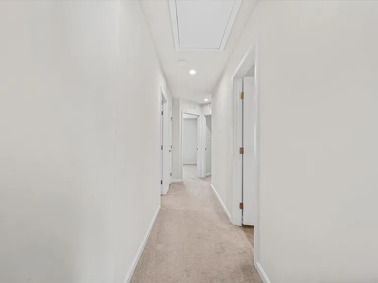 120 Bicameral Ln — Photo 19