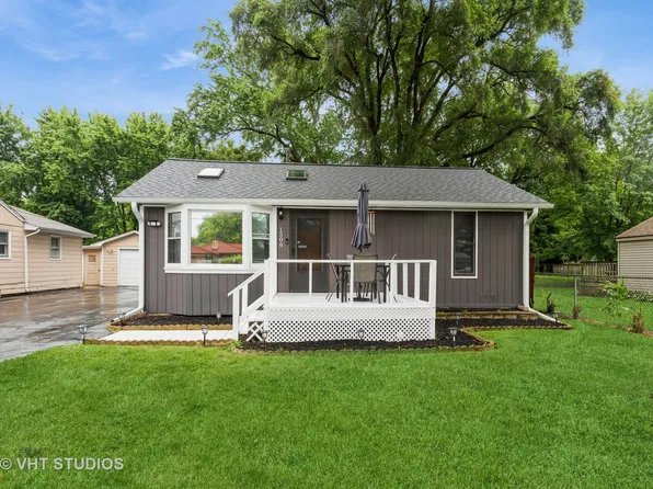 1506 N River Rd, McHenry, IL 60051