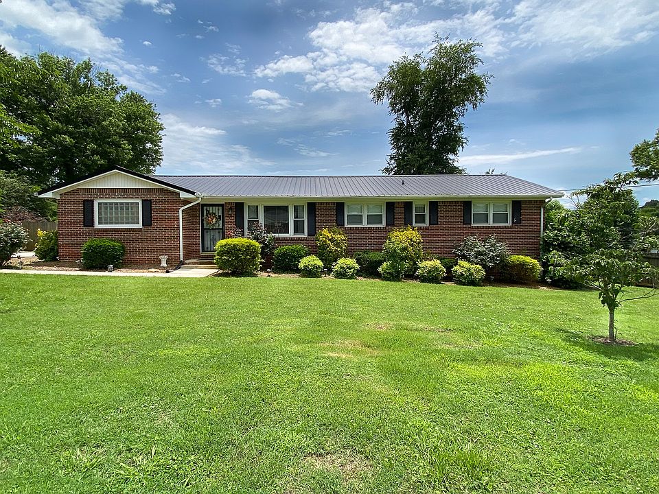1st image of 44 Houghton Dr